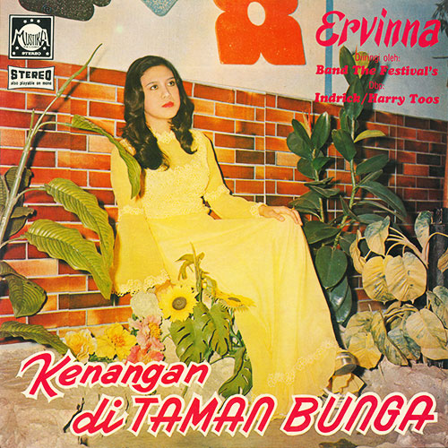 Kenangan Di Taman Bunga