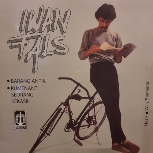 Kumenanti Seorang Kekasih