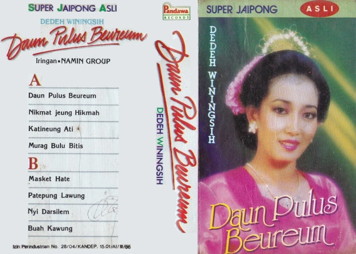 Daun Pulus Beureum