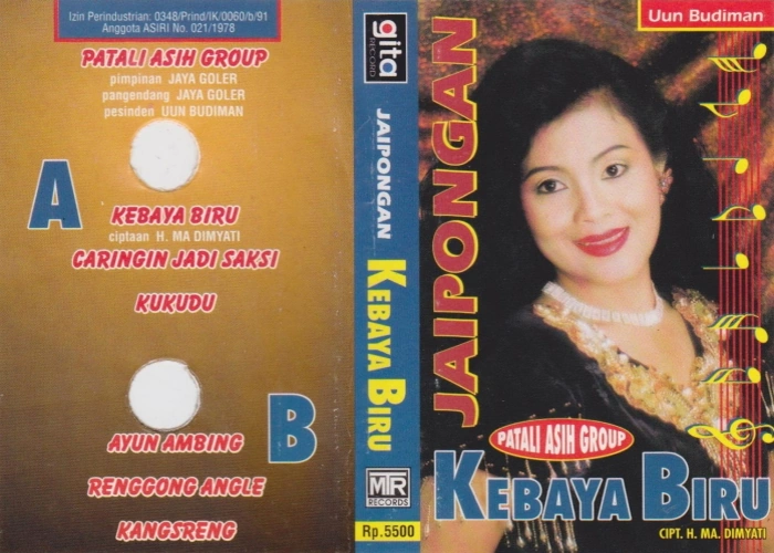 Kebaya Biru